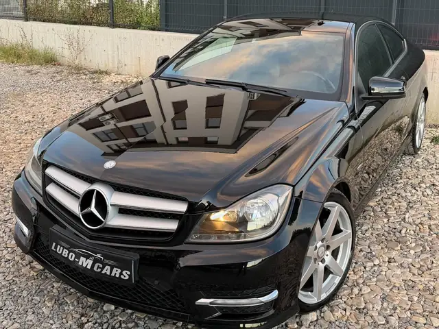 Mercedes-Benz C 220, черен, 2012 г. – снимка от автокъщата