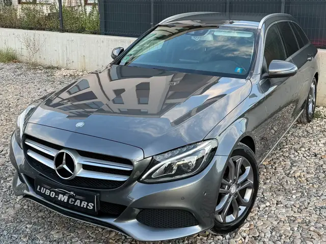 Mercedes-Benz C 220, тъмно сив, 2016 г. – снимка от автокъщата