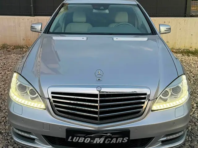 Mercedes-Benz S 320, сив, 2012 г. – снимка от автокъщата