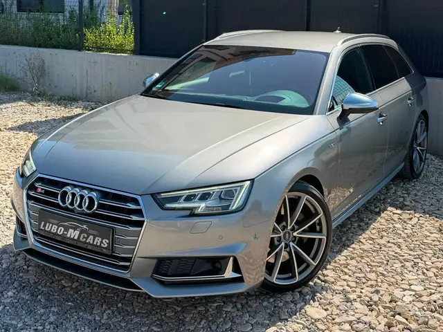 Audi S4, сребърен, 2018 г. – снимка от автокъщата