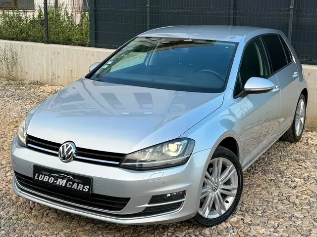VW Golf, сив, 2014 г. – снимка от автокъщата