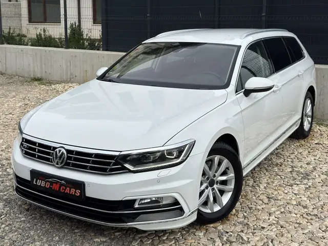 VW Passat, бял, 2016 г. – снимка от автокъщата