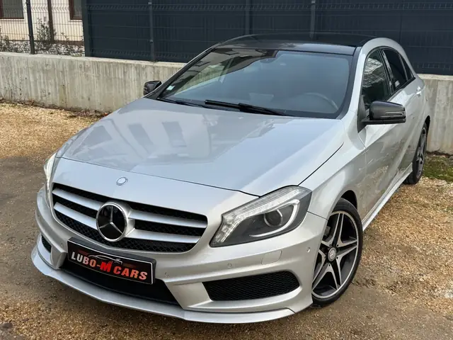 Mercedes-Benz A 200, сив, 2015 г. – снимка от автокъщата