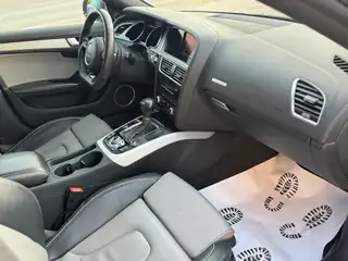 Audi A5 2013 г., тъмно сив – снимка 11