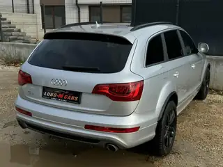 Audi Q7 2011 г., сив – снимка 8