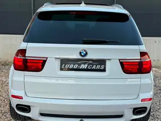 BMW X5 2012 г., бял – снимка 9