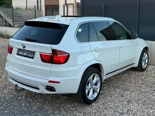 BMW X5 2012 г., бял – снимка 10