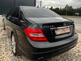 Mercedes-Benz C 250 2012 г., черен – снимка 6