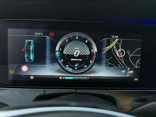 Mercedes-Benz E 220 2018 г., черен – снимка 15