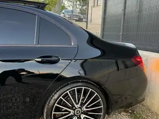 Mercedes-Benz E 220 2018 г., черен – снимка 6