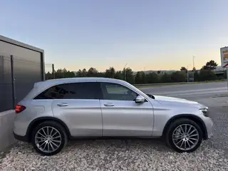 Mercedes-Benz GLC 250 2016 г., тъмно сив – снимка 4