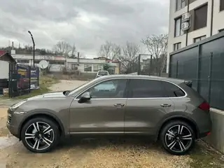 Porsche Cayenne 2013 г., кафяв – снимка 5