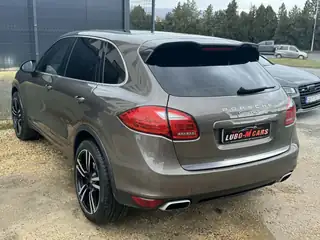 Porsche Cayenne 2013 г., кафяв – снимка 6
