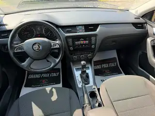 Skoda Octavia 2015 г., тъмно сив – снимка 12