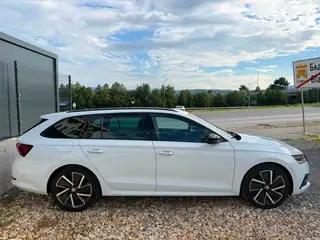 Skoda Octavia 2021 г., бял – снимка 4