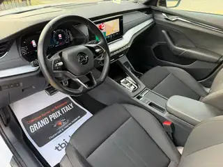 Skoda Octavia 2021 г., бял – снимка 10
