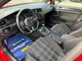 VW Golf 2015 г., червен – снимка 11