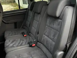 VW Touran 2013 г., черен – снимка 13