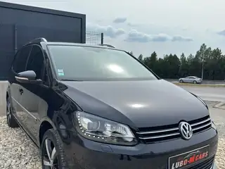VW Touran 2013 г., черен – снимка 3
