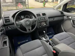 VW Touran 2013 г., черен – снимка 10